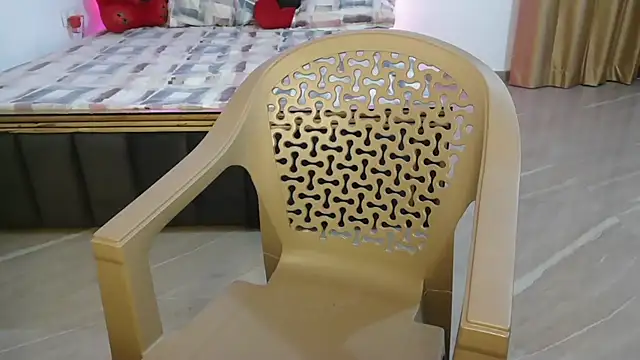 N-Natasha online show from 15, 4, 2026