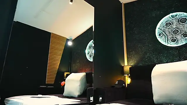 MassimoWalton2 online show from 24, 11, 2025