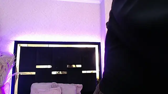 Bunny O online show from 10, 3, 2026