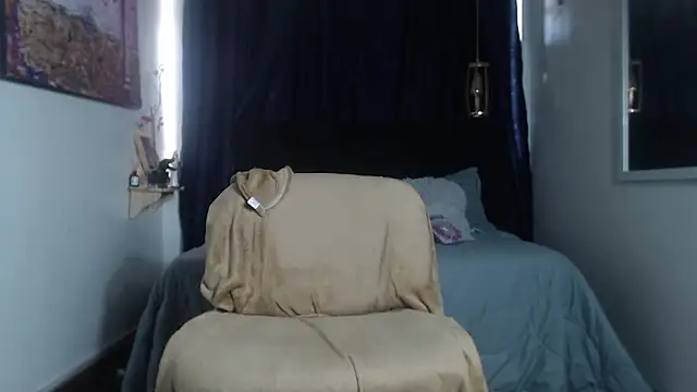 avans 15 online show from 21, 1, 2025