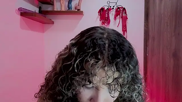 avans 15 online show from 2, 12, 2025