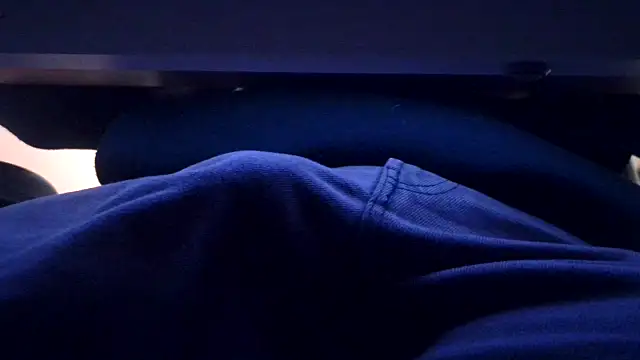 Snapshot of HornyTwinkFelix chatting on 6, 11, 2025 HornyTwinkFelix online show from 6, 11, 2025