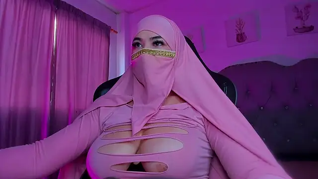 Tahiraa  online show from 18, 1, 2025