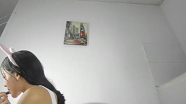 Sophie sweett19 online show from 18, 12, 2024