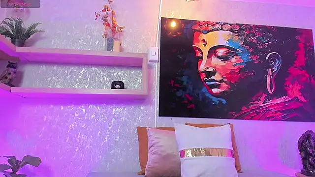 lilicooper  online show from 14, 9, 2025