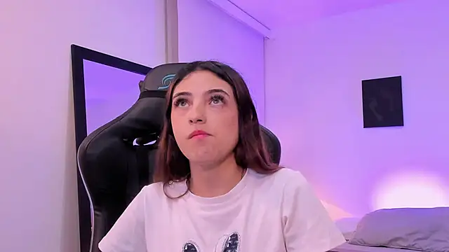 sofiarouge online show from 11, 11, 2025