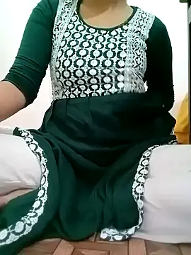 Arohi is Live online show from 19, 12, 2024