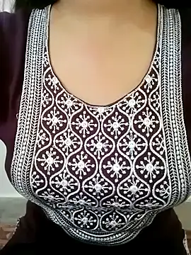 Arohi is Live online show from 2, 2, 2025