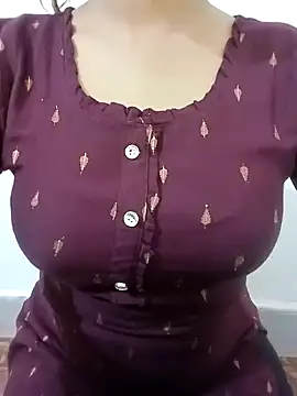 Arohi is Live online show from 4, 3, 2025