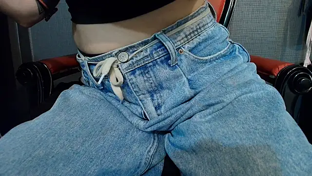 LusstCruella online show from 3, 2, 2025