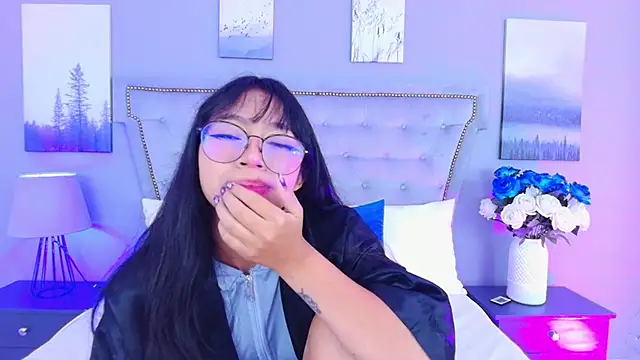 Yommi Winx online show from 4, 10, 2025