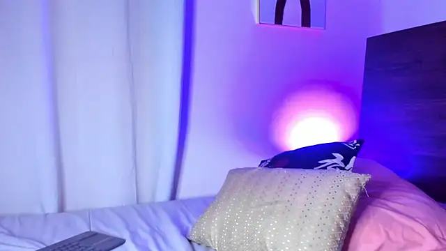 Martina Miiller online show from 18, 3, 2025