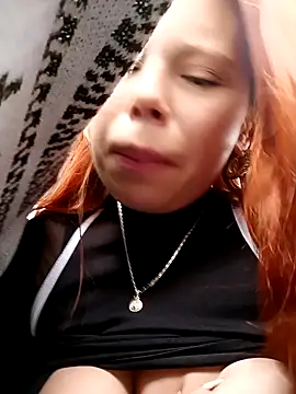 Snapshot of aurora_sky11 chatting on 30, 1, 2025 aurora sky11 online show from 30, 1, 2025
