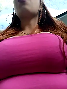 Snapshot of aurora_sky11 chatting on 8, 2, 2025 aurora sky11 online show from 8, 2, 2025