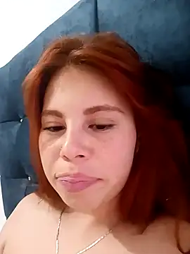 Snapshot of aurora_sky11 chatting on 20, 2, 2025 aurora sky11 online show from 20, 2, 2025
