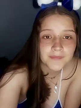 Snapshot of Krysstal_tay chatting on 24, 12, 2024 Krysstal tay online show from 24, 12, 2024