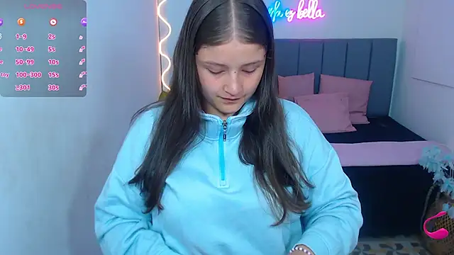 Snapshot of Krysstal_tay chatting on 3, 3, 2025 Krysstal tay online show from 3, 3, 2025