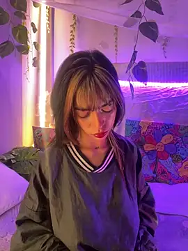 Snapshot of Kitty_arts chatting on 2, 2, 2025 Kitty arts online show from 2, 2, 2025