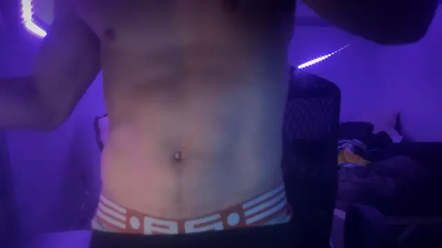 Snapshot of hot_shot_13 chatting on 10, 12, 2024 hot shot 13 online show from 10, 12, 2024