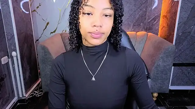 Snapshot of Violeth_b chatting on 24, 2, 2026 Violeth b online show from 24, 2, 2026