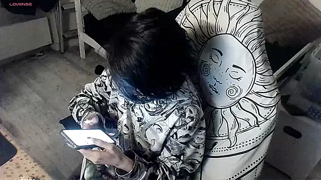 LisandreLaVenale online show from 11, 12, 2024