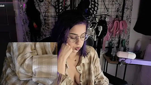 LisandreLaVenale online show from 17, 5, 2026