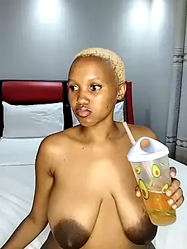 Snapshot of Sego_TeeTee chatting on 15, 3, 2025 Sego TeeTee online show from 15, 3, 2025