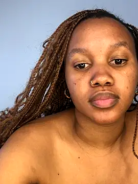 Snapshot of Sego_TeeTee chatting on 19, 10, 2025 Sego TeeTee online show from 19, 10, 2025