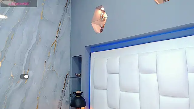 Snapshot of JessieAfrodita chatting on 11, 2, 2025 JessieAfrodita online show from 11, 2, 2025