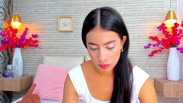 IssabellaLopez online show from 11, 9, 2025