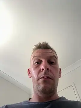 aus guy93 online show from 11, 5, 2026
