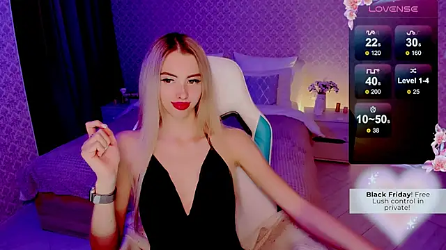 Snapshot of Emilia_Klar chatting on 7, 12, 2024 Emilia Klar online show from 7, 12, 2024