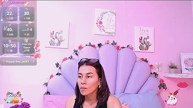 Snapshot of HannaPretthy chatting on 17, 2, 2025 HannaPretthy online show from 17, 2, 2025