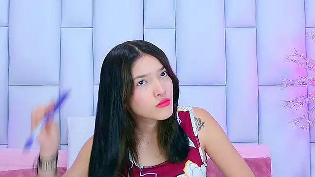 AlliciaKim online show from 28, 2, 2025