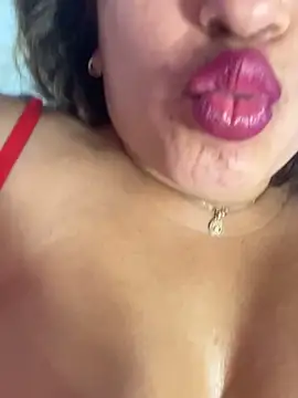 Snapshot of perlita05 chatting on 19, 9, 2025 perlita05 online show from 19, 9, 2025