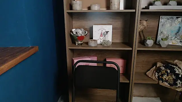 Your Jessy online show from 2, 2, 2025