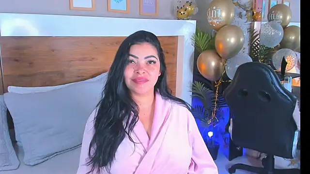 EmaBakker online show from 12, 4, 2026