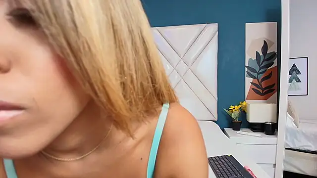 Lana-Gross online show from 21, 2, 2025