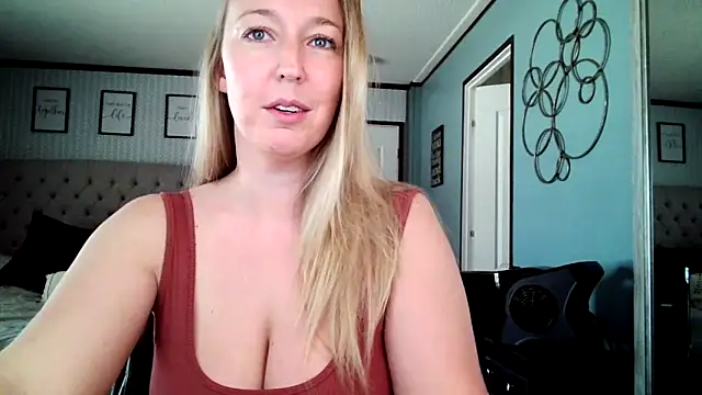 lucyallen4201 online show from 14, 1, 2025