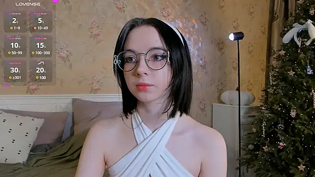 Snapshot of Nora_Failure chatting on 29, 12, 2024 Nora Failure online show from 29, 12, 2024