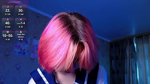 Snapshot of Nora_Failure chatting on 17, 10, 2025 Nora Failure online show from 17, 10, 2025