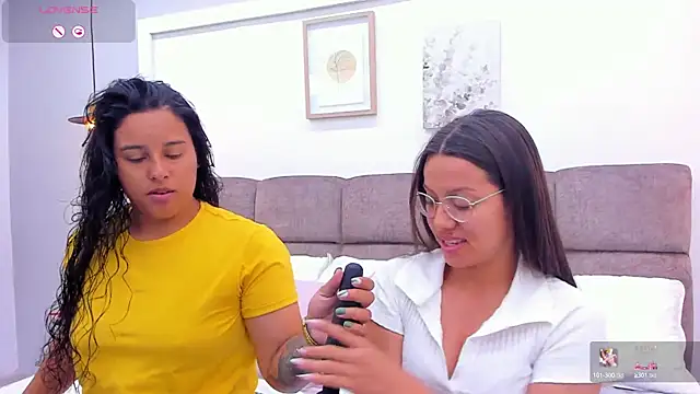 Dilan y Mia online show from 7, 3, 2025