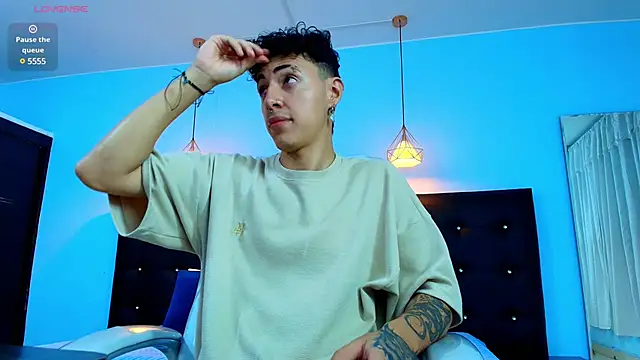 Lobo 17  online show from 15, 2, 2025