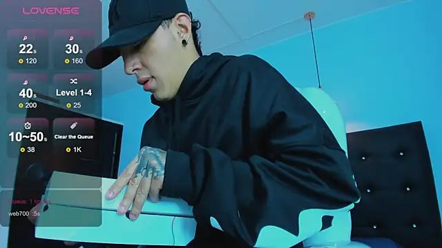 Lobo 17  online show from 8, 11, 2025