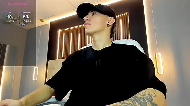 Lobo 17  online show from 8, 3, 2026