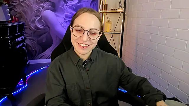 AphexQueen online show from 27, 2, 2025