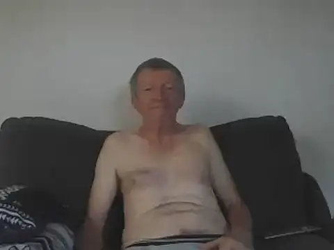 naturiste974 online show from 18, 3, 2025