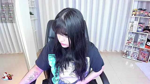 misshoneyxxx online show from 4, 12, 2025