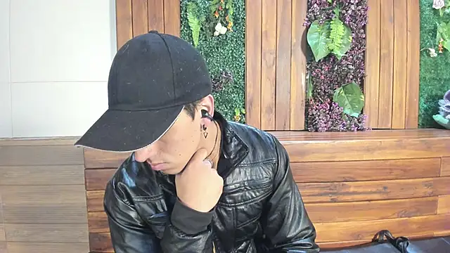 Andy Joy  online show from 5, 4, 2026