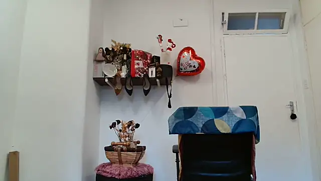 xTALLSEXYBUMx online show from 17, 2, 2026